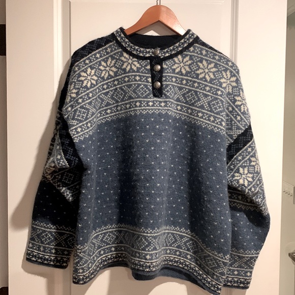 L.L. Bean Sweaters - L.L.Bean Woman’s Nordic Sweater Size X-LARGE